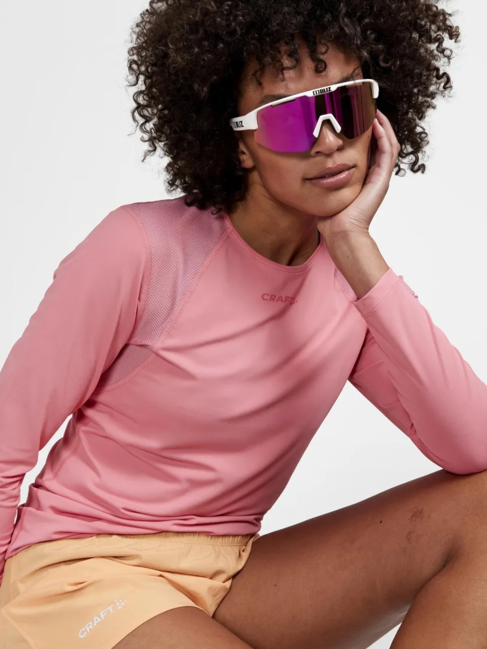 WOMEN'S ADV ESSENCE LONG SLEEVE TRAINING TEE