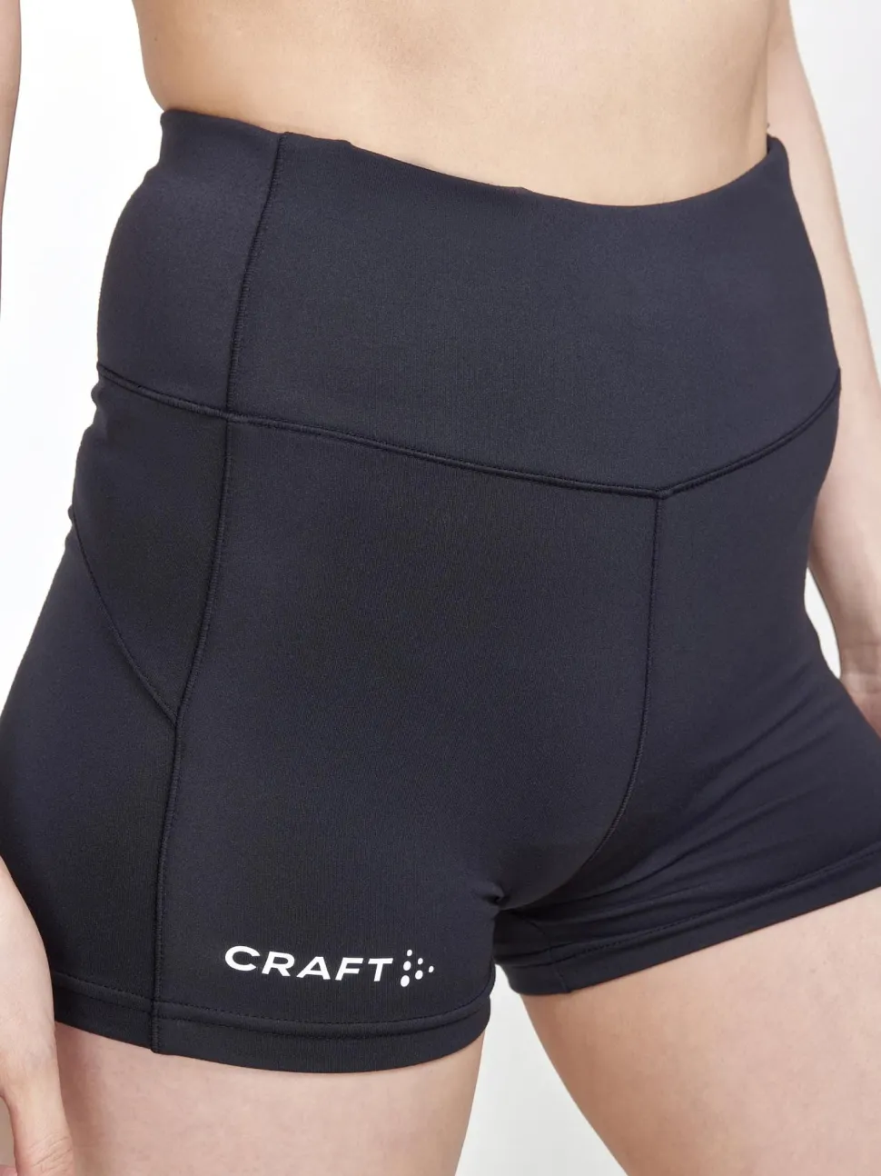 WOMEN'S ADV ESSENCE TRAINING HOT PANTS 2 - Black