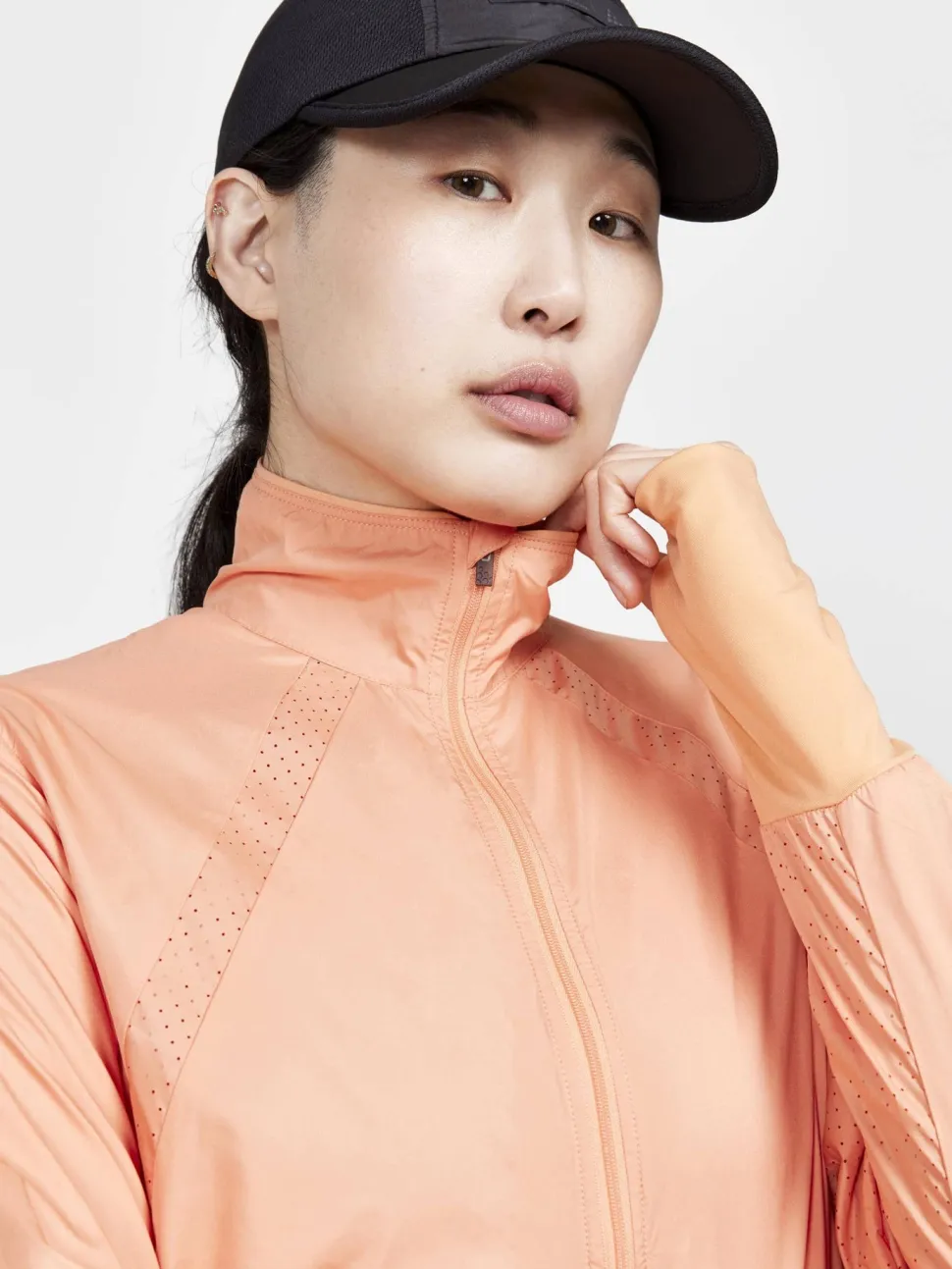 WOMEN'S ADV ESSENCE WIND JACKET - ROXO