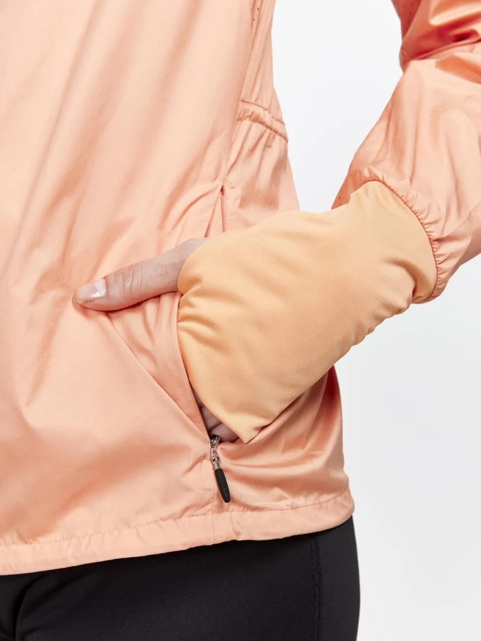 WOMEN'S ADV ESSENCE WIND JACKET - GLOW-MULTI