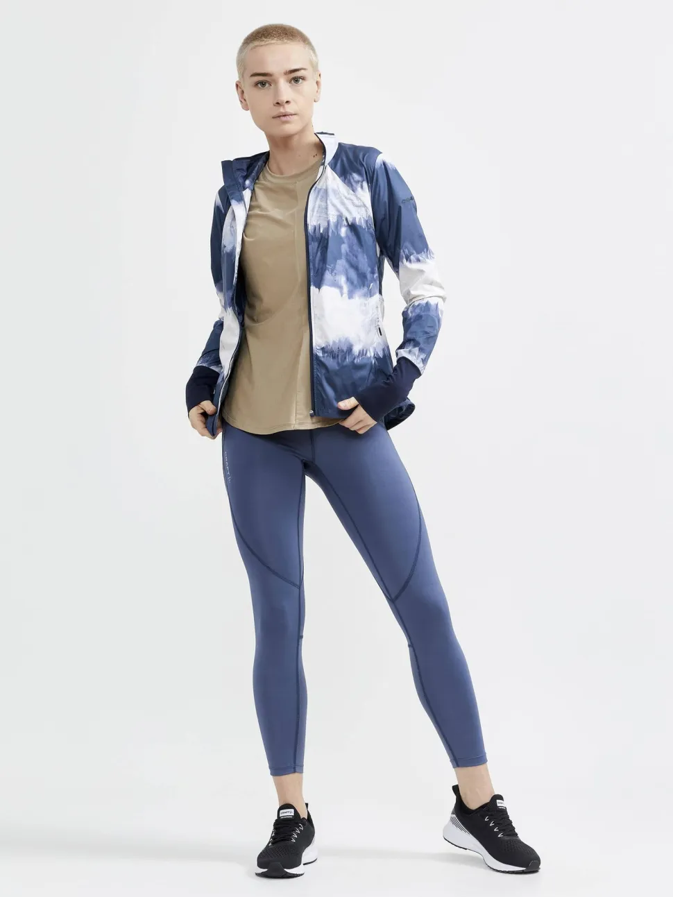 WOMEN'S ADV ESSENCE WIND JACKET - GLOW-MULTI